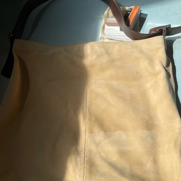 NWOT Coach Beige/Brown Nubuc Vintage Hobo Purse - Picture 7 of 13